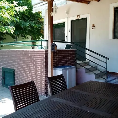 Villajuliana * Stavros (Thessaloniki)