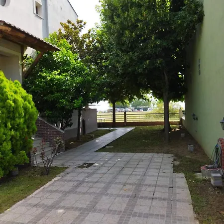Holiday home Villajuliana *