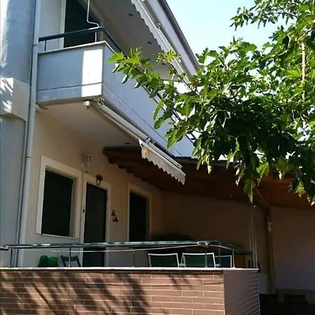 Villajuliana * Stavros (Thessaloniki)