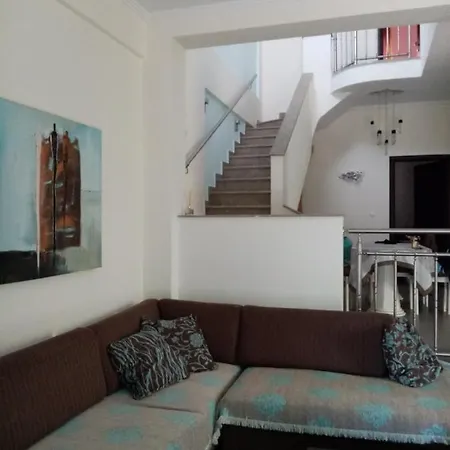 Villajuliana * Stavros (Thessaloniki)
